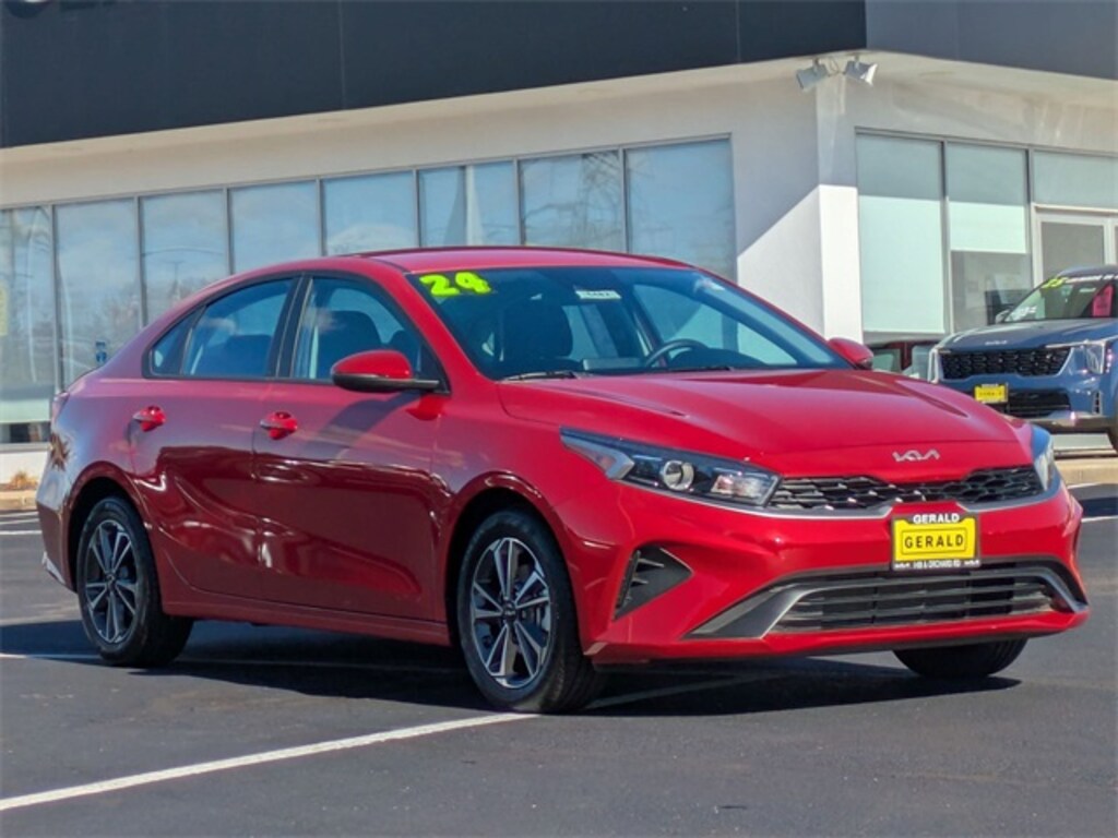 Certified 2024 Kia Forte LXS Sedan
