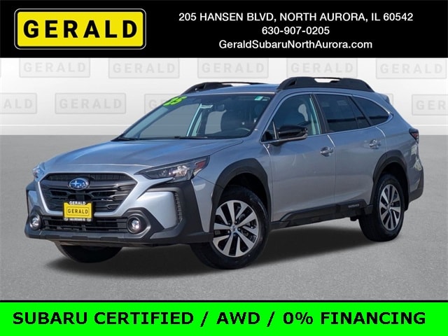 2025 Subaru Outback Premium's photo