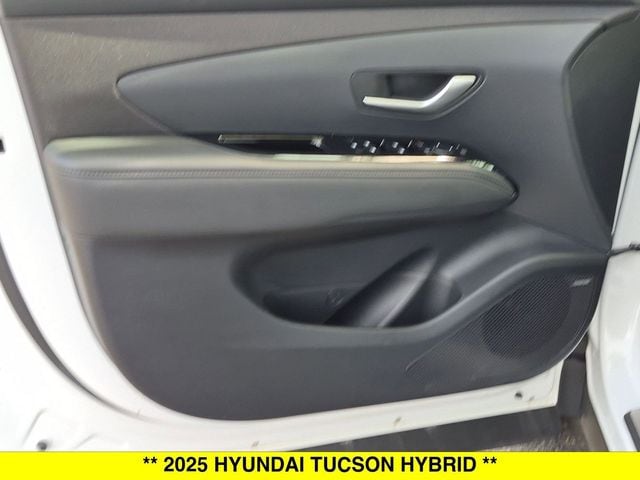 2025 Hyundai Tucson Limited - Photo 12