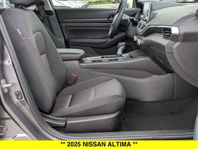 2025 Nissan Altima S - Photo 28