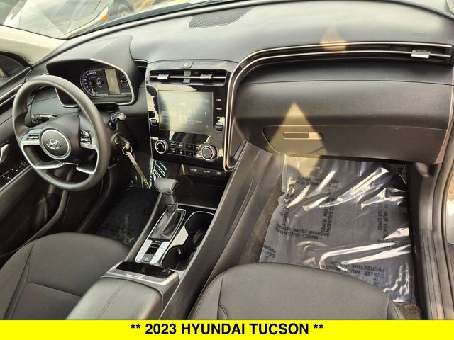 2023 Hyundai Tucson SE - Photo 29