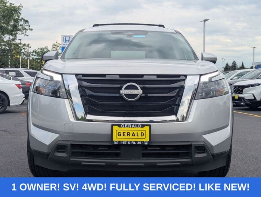 Used 2024 Nissan Pathfinder SV SUV