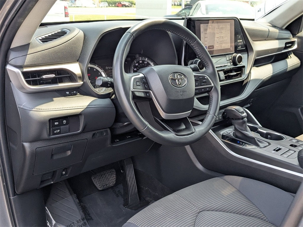 Certified 2023 Toyota Highlander LE with VIN 5TDKDRBH4PS503073 for sale in North Aurora, IL