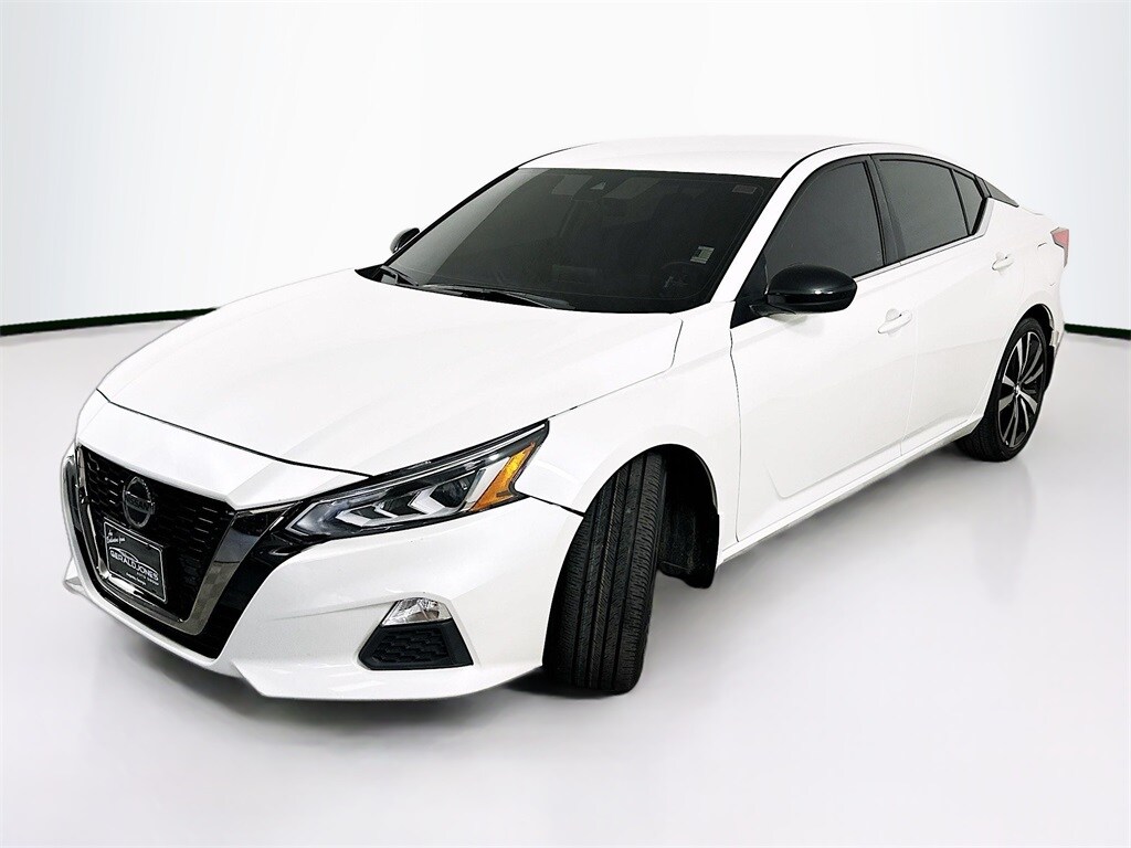 Used 2022 Nissan Altima SR with VIN 1N4BL4CV5NN405673 for sale in Augusta, GA