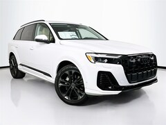 2025 Audi Q7 55 Premium Plus SUV