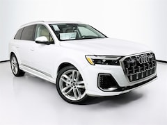 2025 Audi Q7 55 Premium Plus SUV