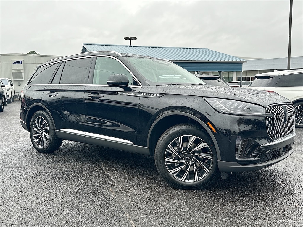 2026 Lincoln Aviator Premiere's photo