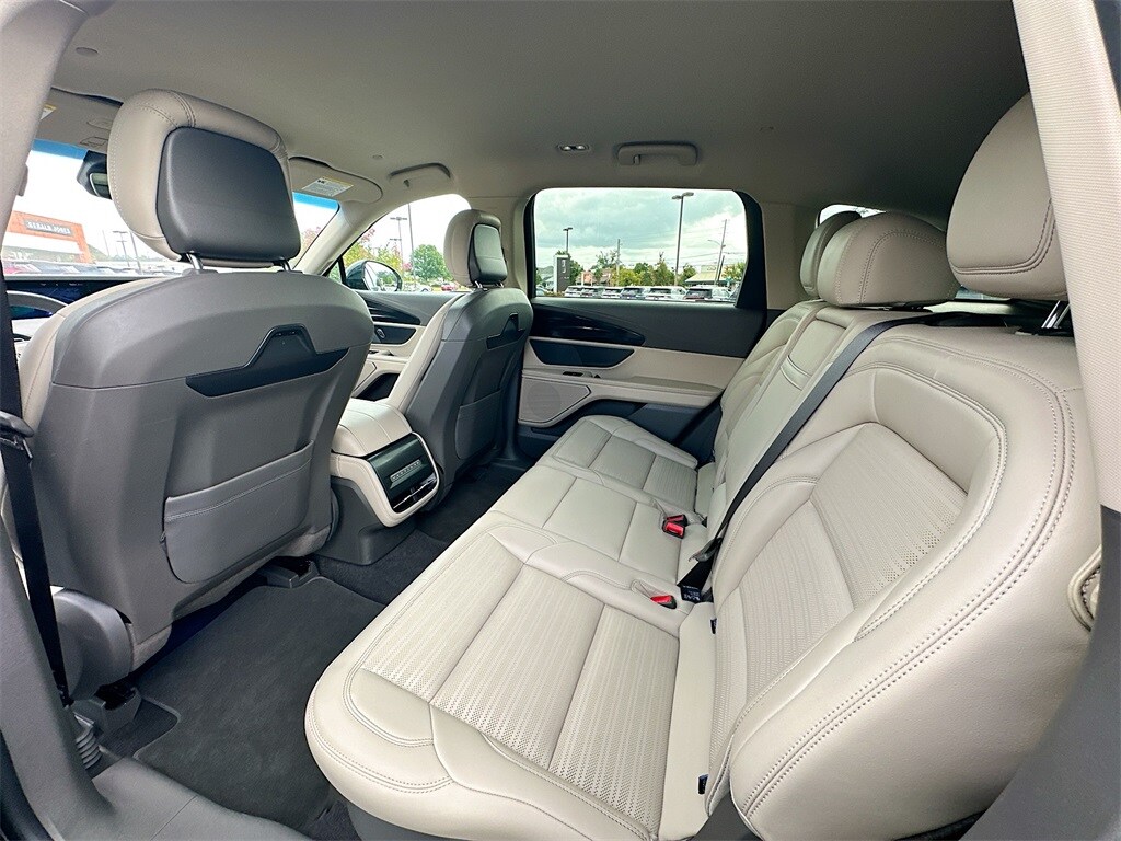 2024 Lincoln Nautilus Reserve photo 4