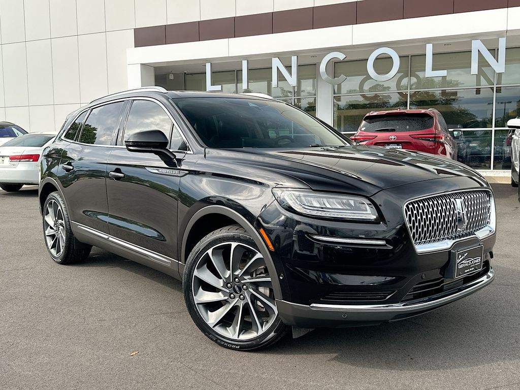 2023 Lincoln Nautilus Reserve AWD's photo