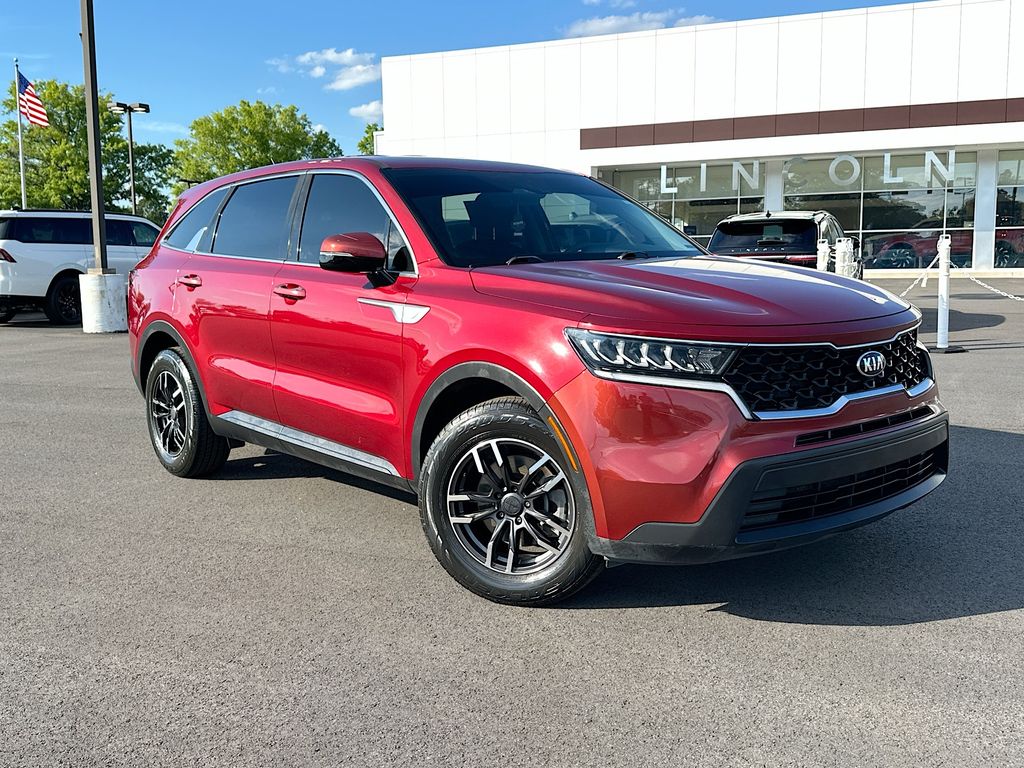 2021 Kia Sorento LX AT's photo