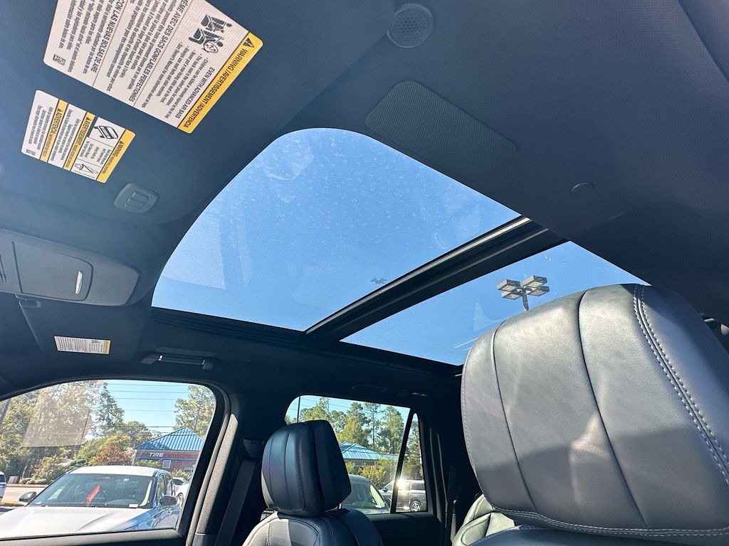 2025 Lincoln Navigator Reserve - Photo 11
