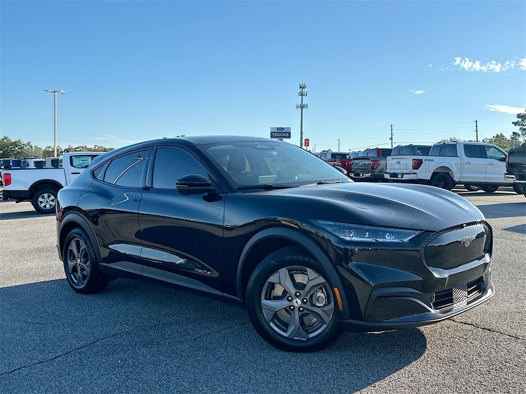 Certified 2022 Ford Mustang Mach-E Select SUV