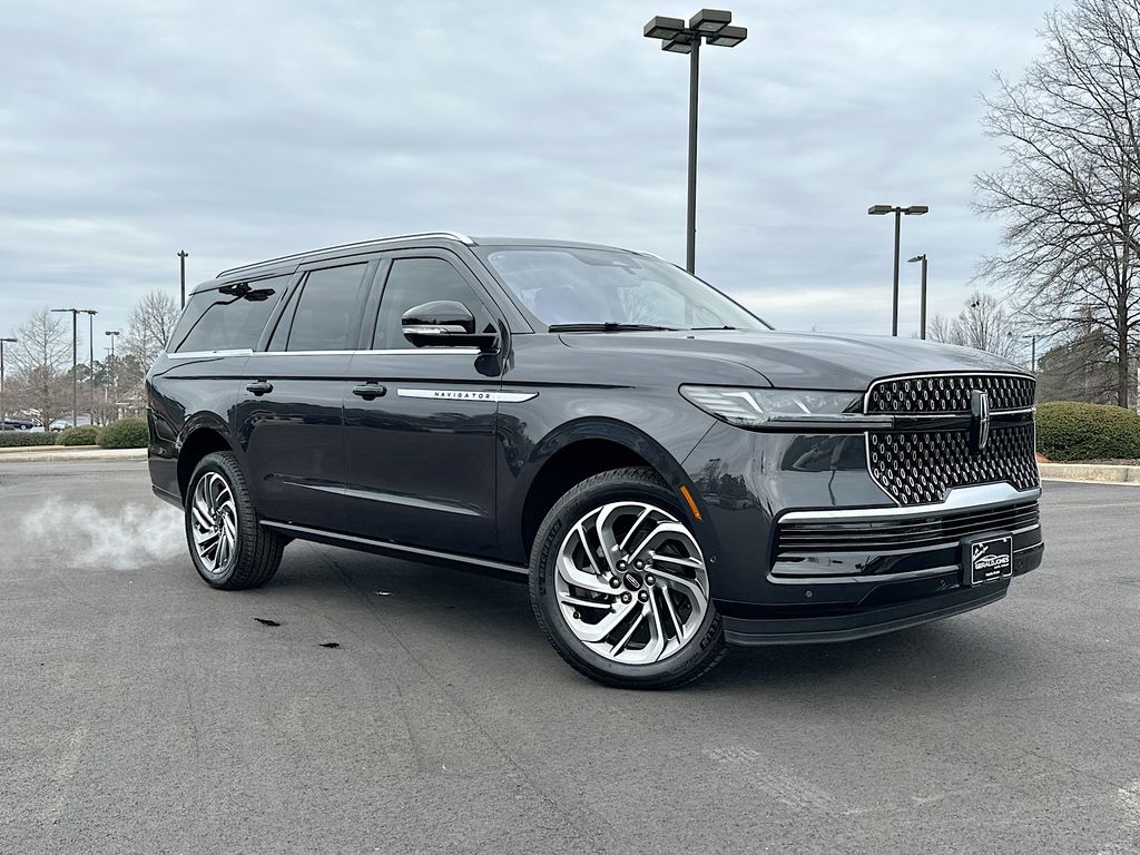 2025 Lincoln Navigator