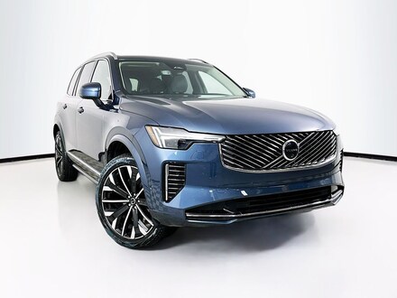 2026 Volvo XC90 B5 Plus SUV