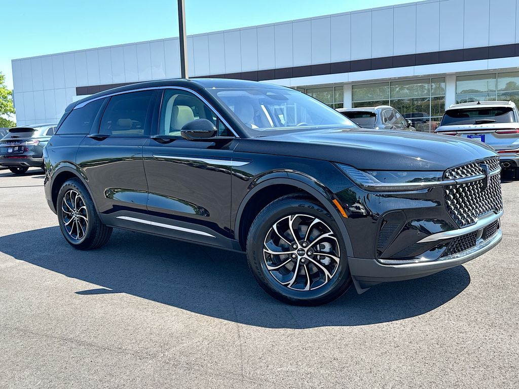 2026 Lincoln Nautilus Premiere AWD's photo