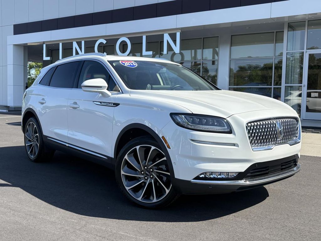 2023 Lincoln Nautilus Reserve AWD's photo