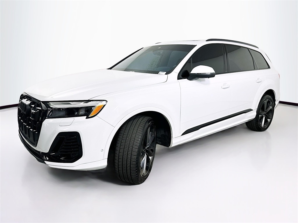Used 2025 Audi Q7 55 Premium Plus SUV