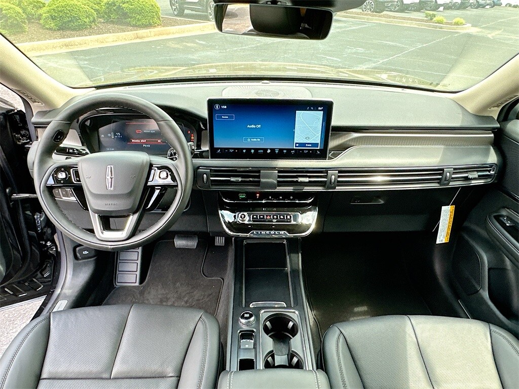 2025 Lincoln Corsair Reserve photo 3