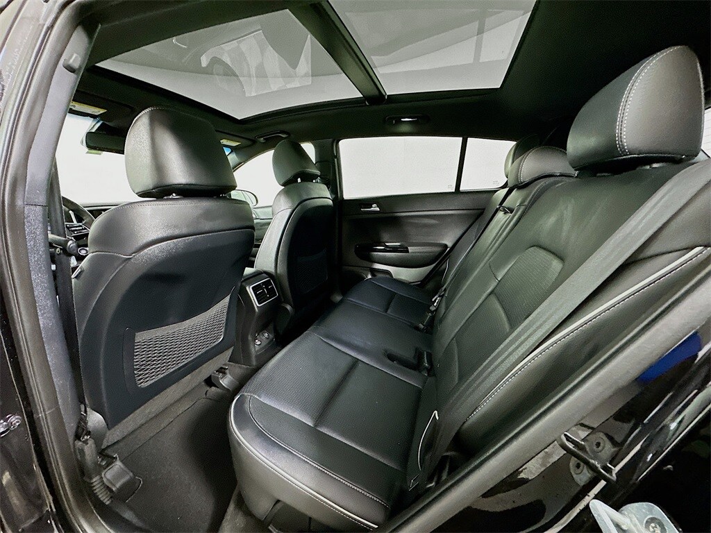 2020 Kia Sportage SX Turbo photo 3