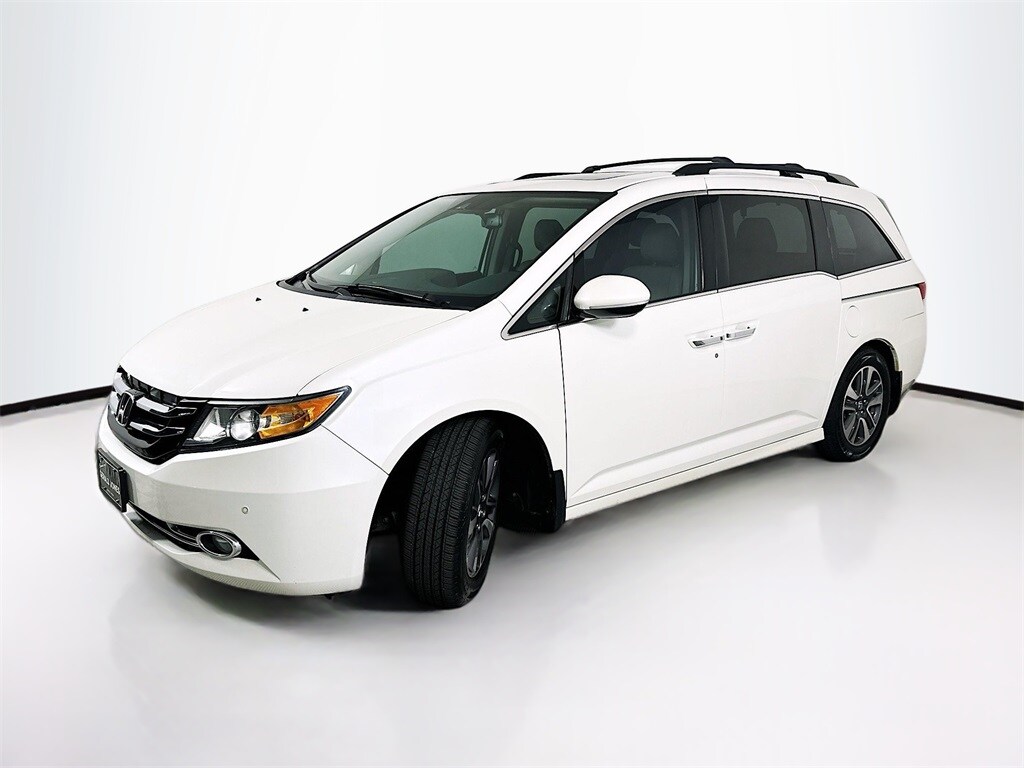 Used 2016 Honda Odyssey Touring Minivan/Van