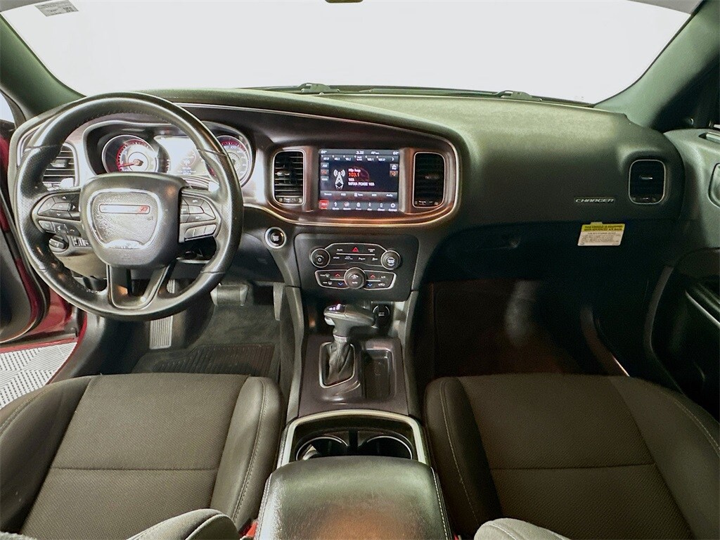 2018 Dodge Charger R/T Scat Pack photo 2