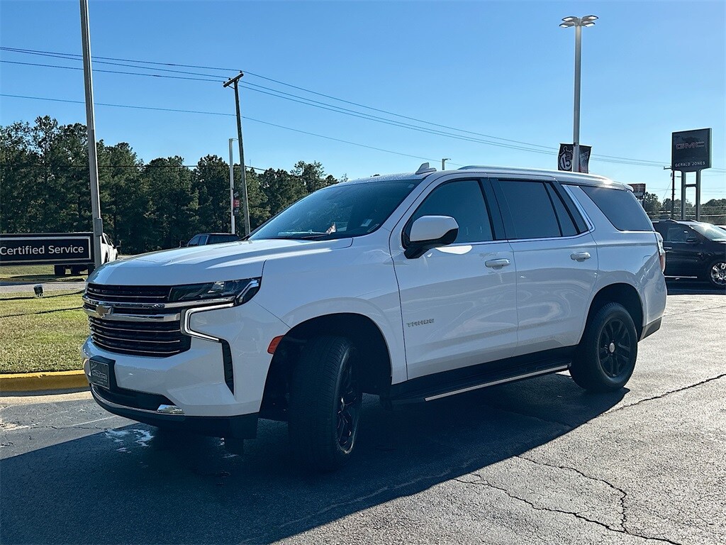 2021 Chevrolet Tahoe LT photo 2