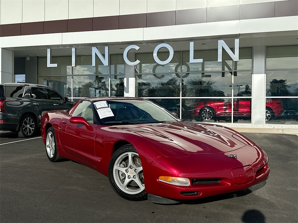 2001 Chevrolet Corvette Base