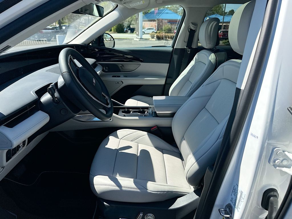 2026 Lincoln Nautilus Premiere - Photo 8