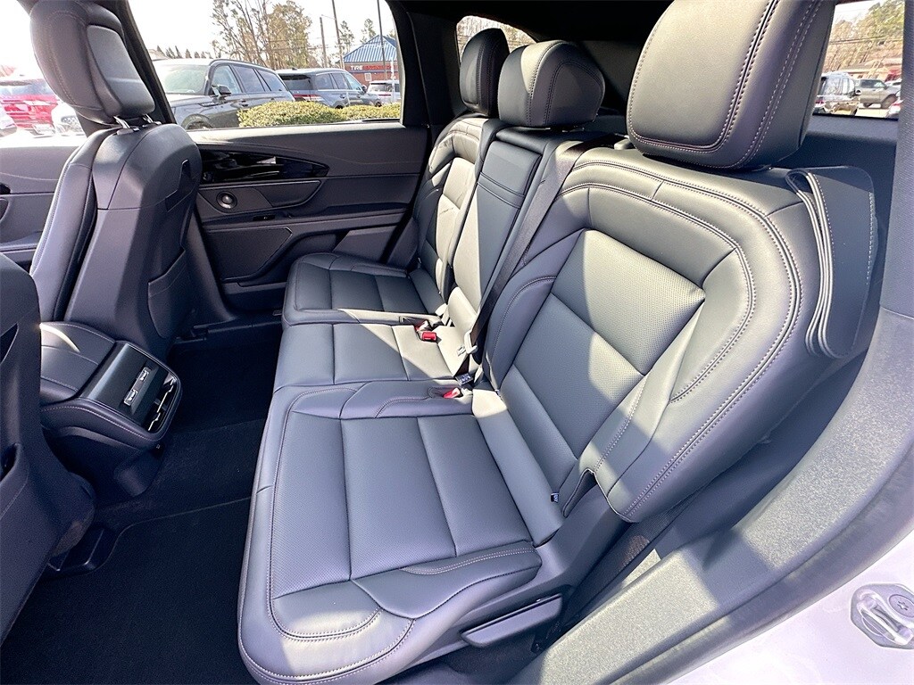 2025 Lincoln Nautilus Premiere photo 4