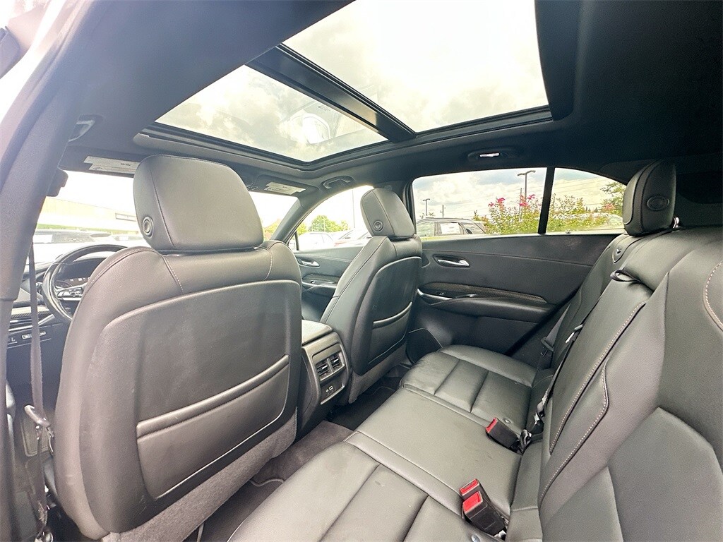 2020 Cadillac XT4 Sport photo 3