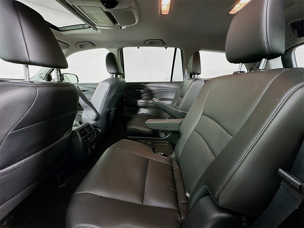 Certified 2022 Honda Pilot Touring SUV