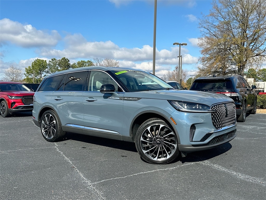 2025 Lincoln Aviator Reserve's photo
