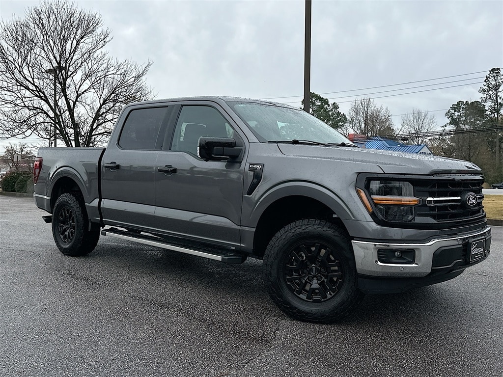 2024 Ford F-150 XLT's photo