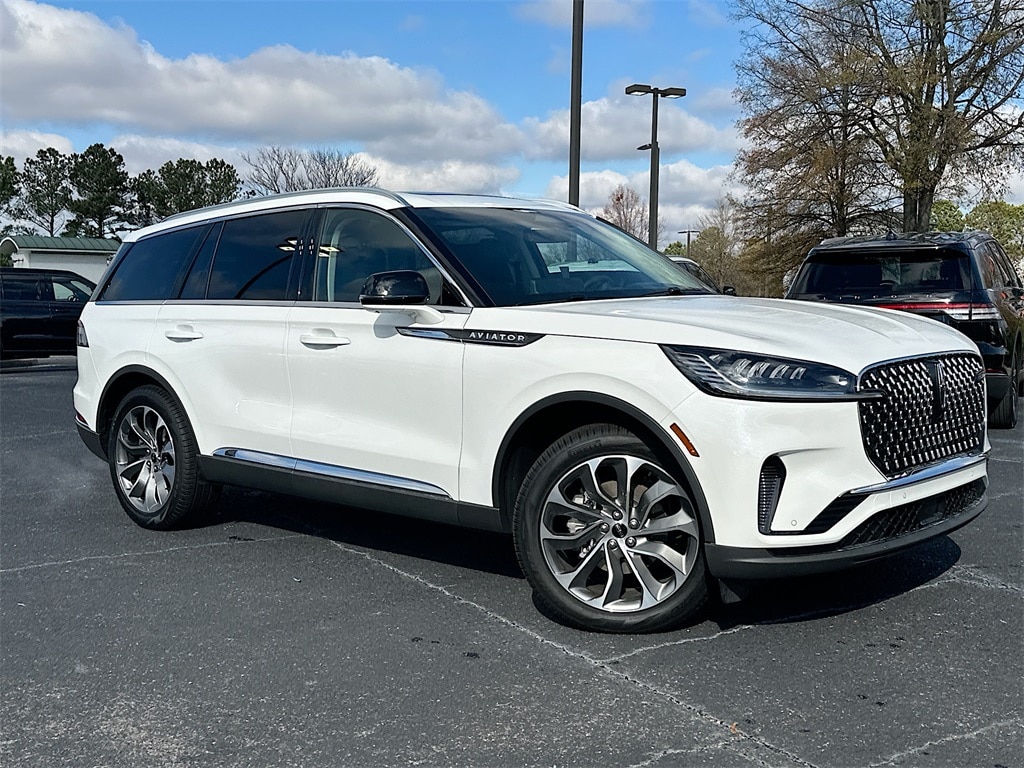 2025 Lincoln Aviator Premiere's photo