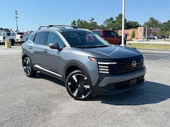 2025 Nissan Kicks SR SUV