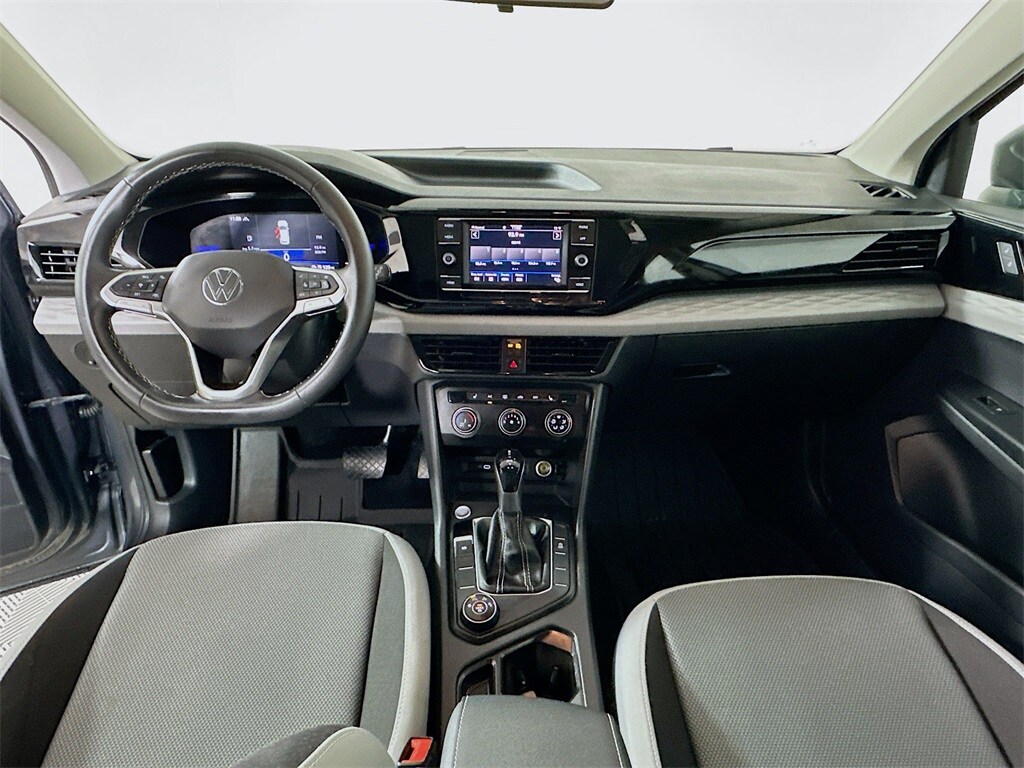 2022 Volkswagen Taos S photo 3