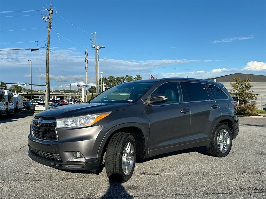 2015 Toyota Highlander Limited photo 2