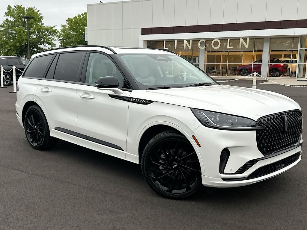 2026 Lincoln Aviator Reserve RWD's photo