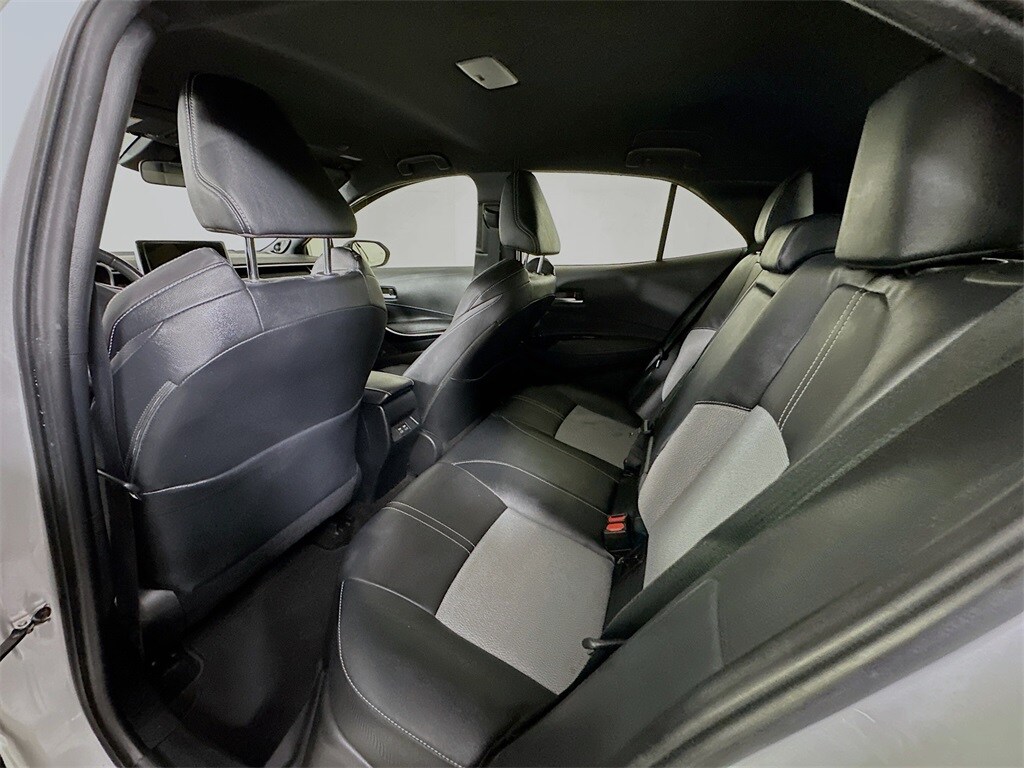 2023 Toyota Corolla XSE photo 3