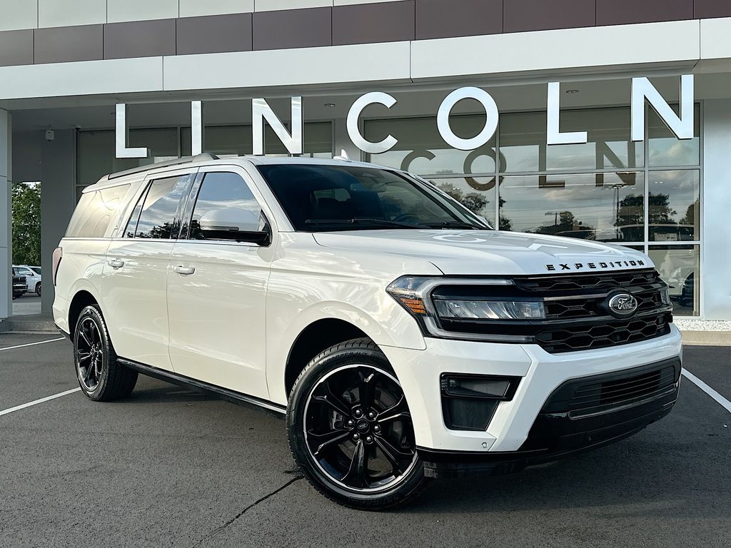 2022 Ford Expedition Limited MAX's photo