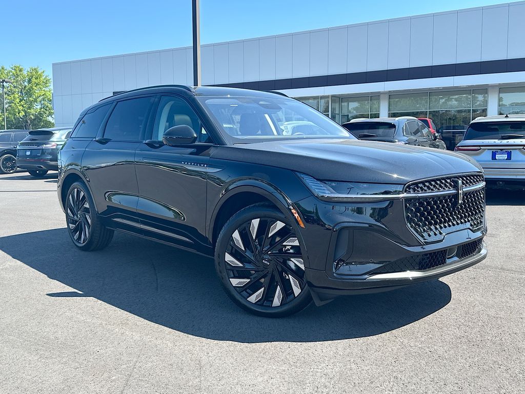 2026 Lincoln Nautilus Reserve AWD's photo