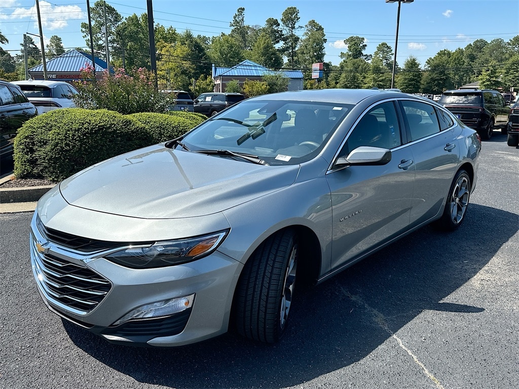 Used 2024 Chevrolet Malibu LT Sedan