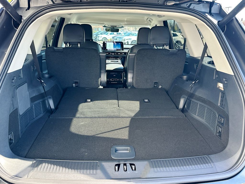 2026 Lincoln Aviator Premiere - Photo 16