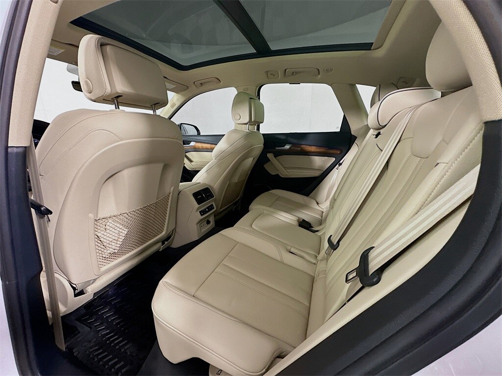 Used 2023 Audi Q5 45 S Line Prestige SUV