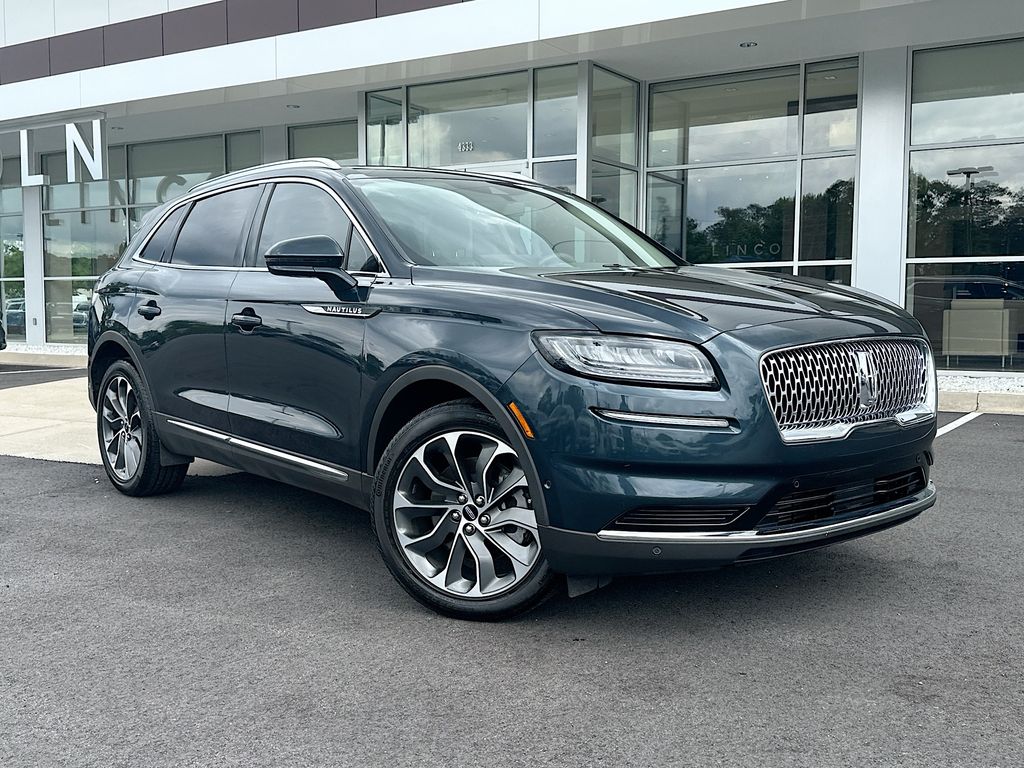 2022 Lincoln Nautilus Reserve FWD's photo