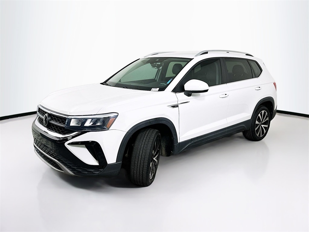 Used 2022 Volkswagen Taos 1.5T SE SUV