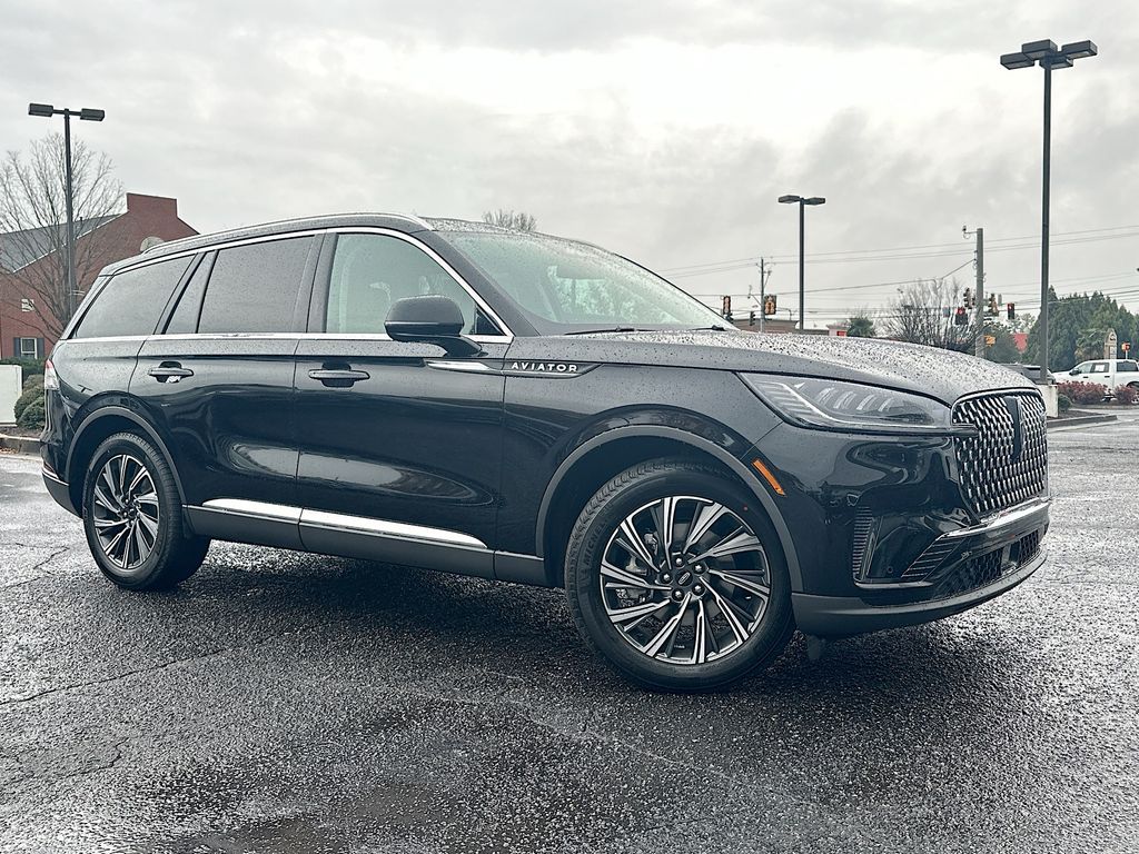 2026 Lincoln Aviator Premiere RWD's photo