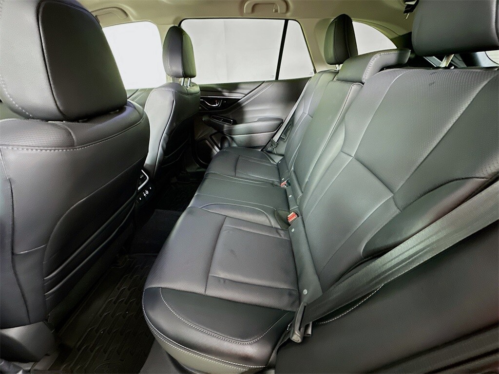 2023 Subaru Outback Limited photo 4
