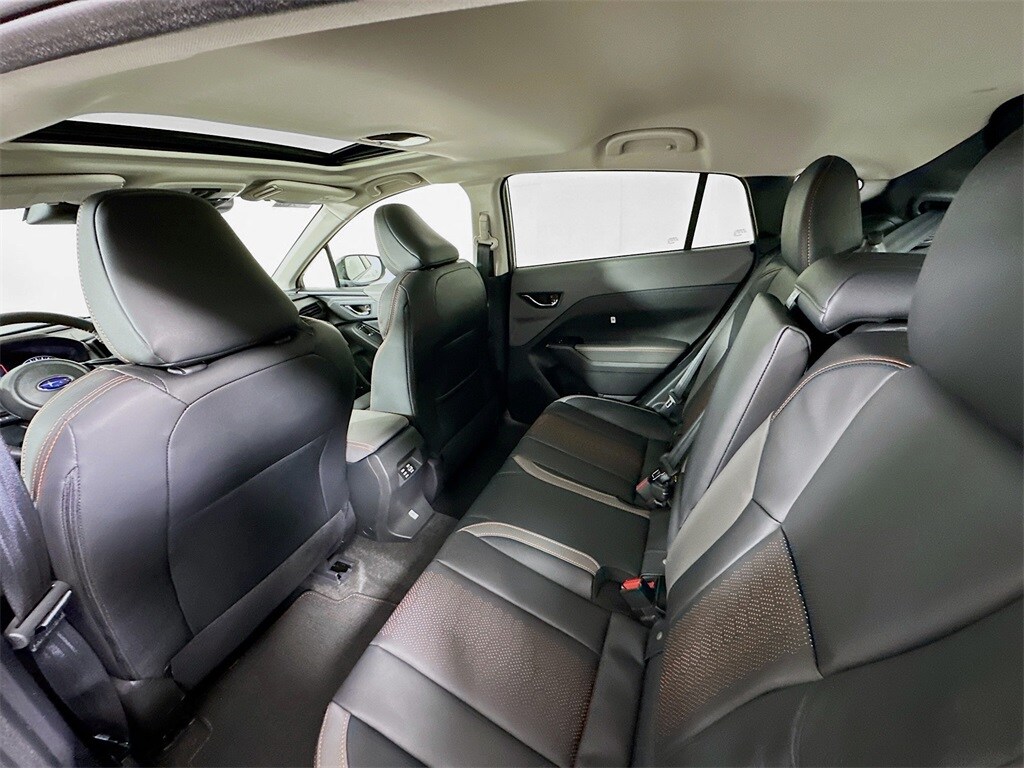 2025 Subaru Crosstrek Limited photo 4