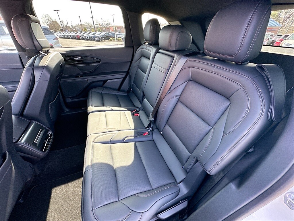 2025 Lincoln Nautilus Premiere photo 4